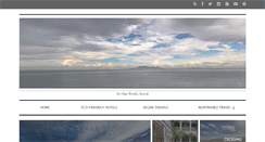Desktop Screenshot of itsoneworldtravel.com